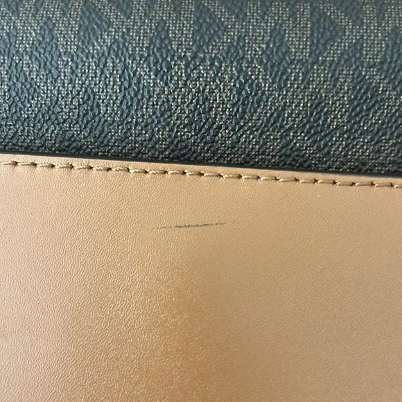 • Michael Kors Brown Purse - Picture 4 of 5